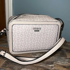 Guess strap bag